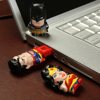 Illustration for article titled These creative USB sticks will make your file transfers way more interesting